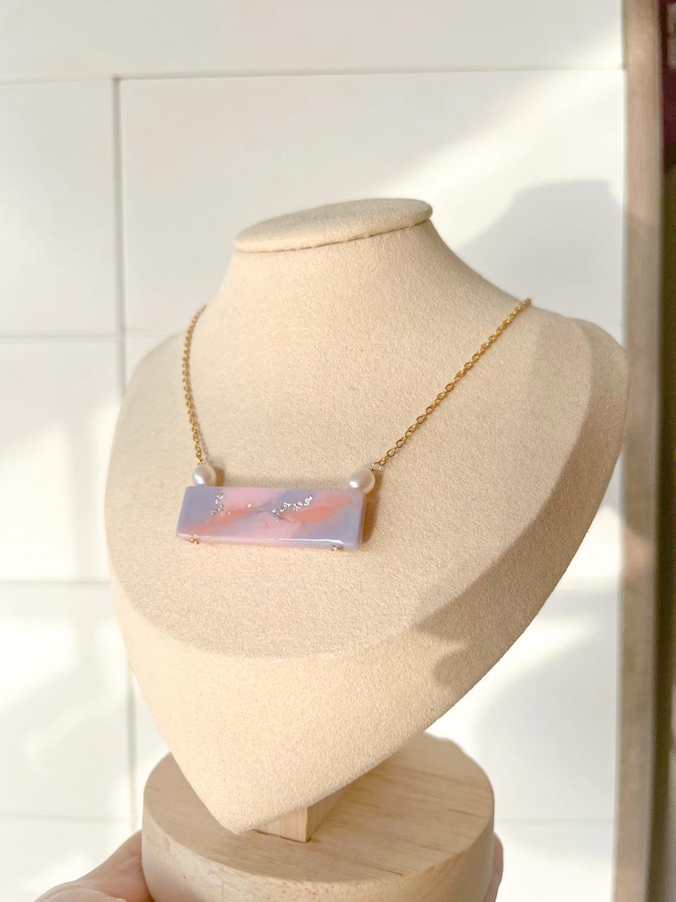Amorelle Flat Necklace (Valentine Edition)